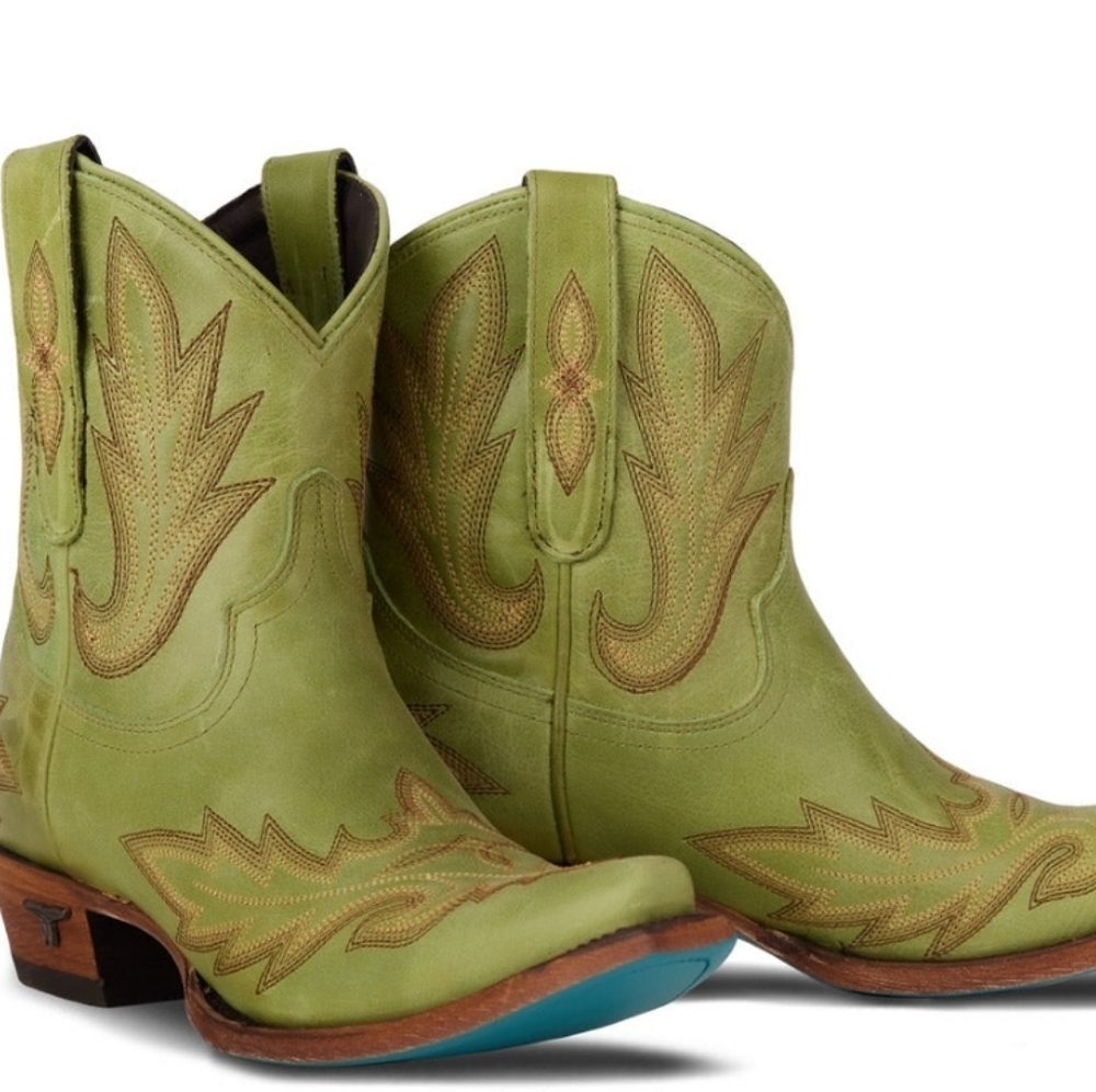 Lane boots 8